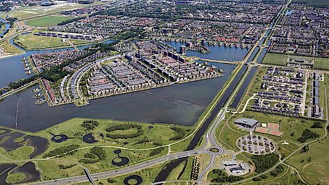 Luchtfoto van de woonwijk Heerhugowaard-Zuid